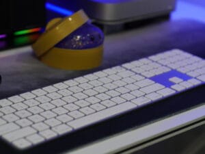 magic keyboard with touch id